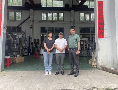 İranlı Müşteriler