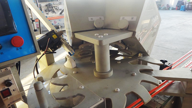 kapaklama için döner plaka.jpg