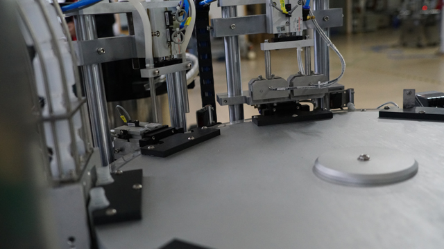 doldurma nozulları yakın çekim.jpg