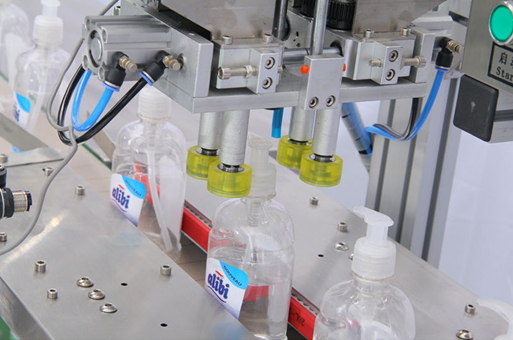 screw capping machine vidalı kapaklama ekipmanı.jpg