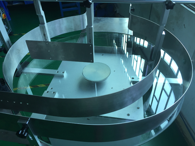 şişeler pikap çözücü.jpg