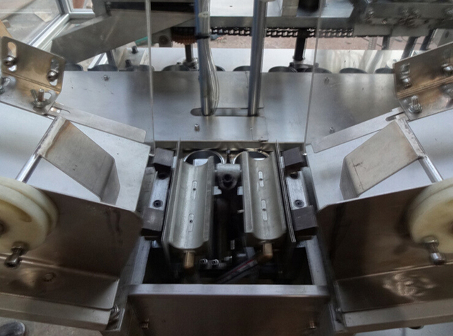 tüp tutucular için oluk.jpg