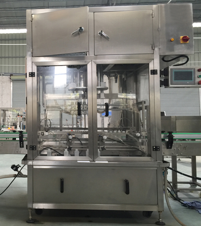 Linear filling machine with 4 filling heads DOĞRUSAL DOLUM MAKİNESİ.jpg