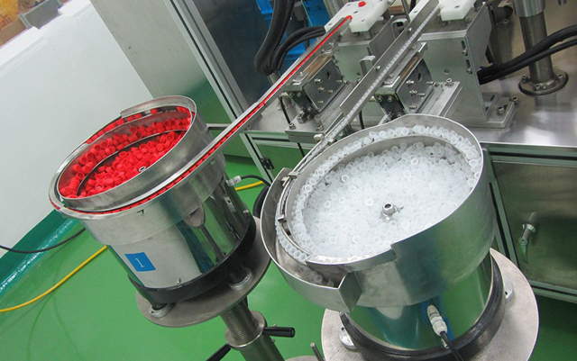 kapaklı besleme kabı.jpg