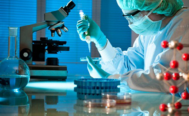 workers testing filling sealing samples laboratuvar-testi-tüpler-doldurucu-sızdırmazlık-makinesi.jpg