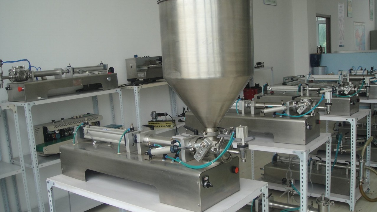 liquid cream lotion filling equipment pneumatic KREM&SIVI dolum makinası.jpg