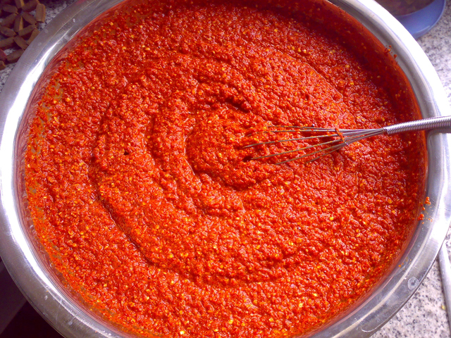 tomato sauce for filling Biber sosu.jpg