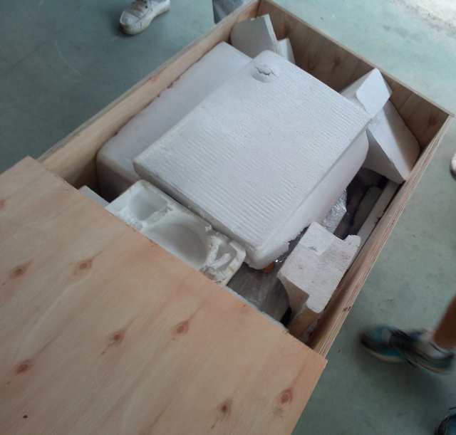 wooden case packaging before ocean shipping etiketleme makinesi için ambalaj.jpg