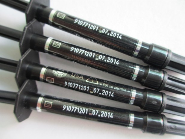 labeling printer machine for syringes şırınga etiketleme baskı.jpg