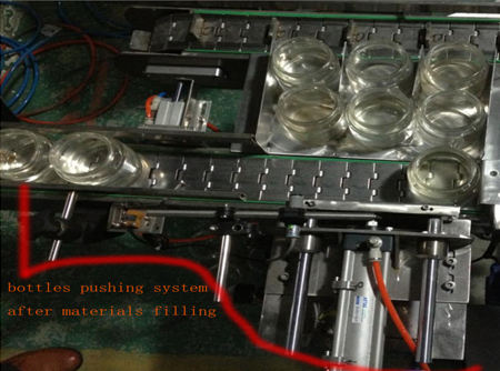 automatic bottles pushing system after filing şişe itme sistemi.jpg